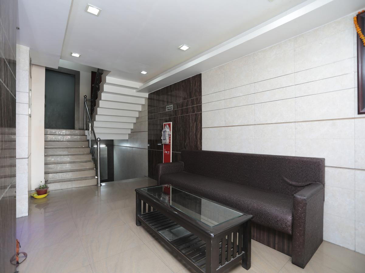 Oyo 1524 Hotel Vaani Continental Kanpur Extérieur photo