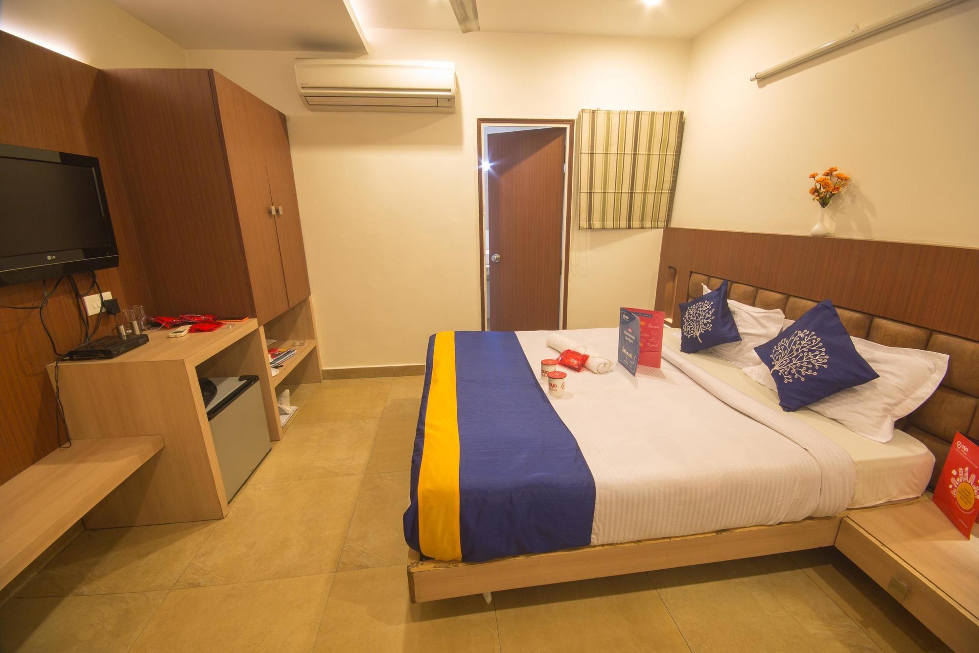 Oyo 1524 Hotel Vaani Continental Kanpur Extérieur photo